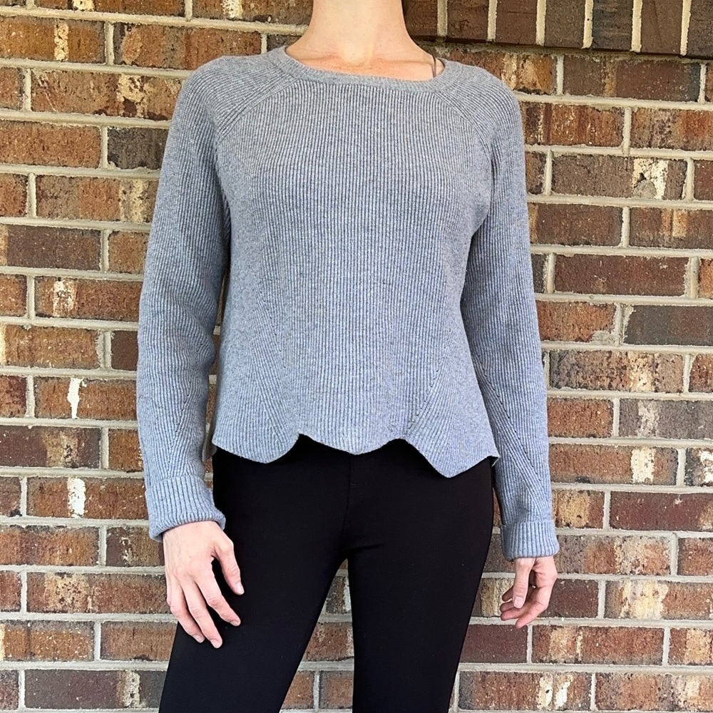 Cyrus gray sweater